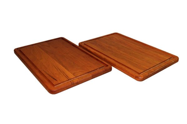 face-grain-wooden-cutting-board-with-juice-grooves-two-boards-facing-up